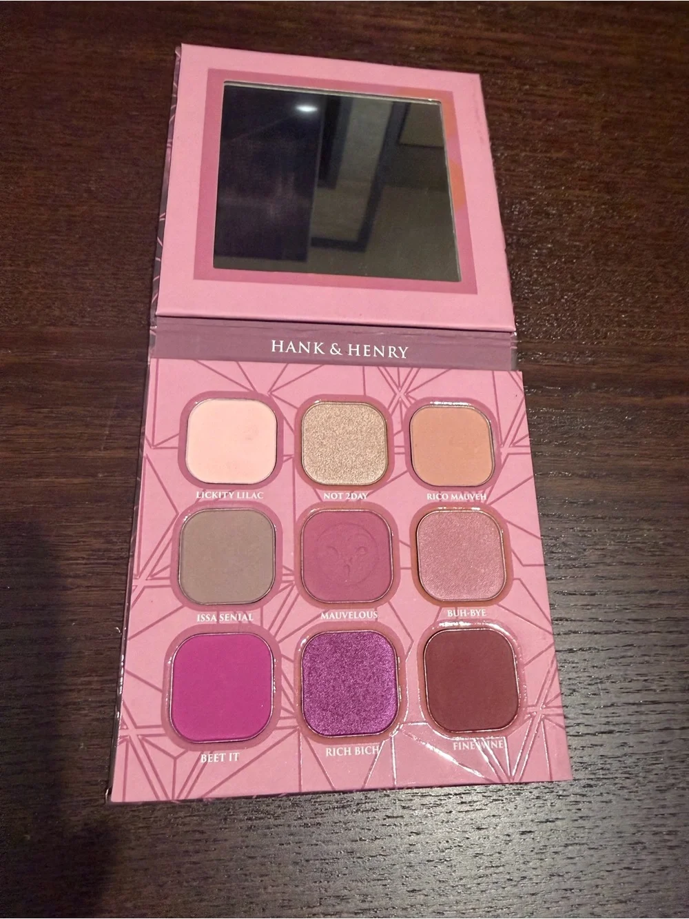 Hank & Henry Mauves 9-Shade Eyeshadow Palette Pink Purple Neutral Makeup